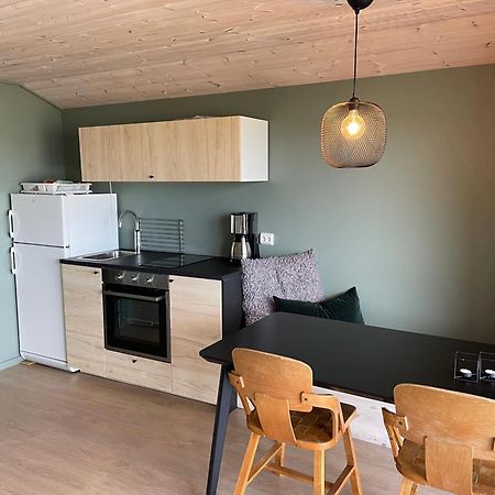 Fugelvagen, Cabins And Glamping Alvund Luaran gambar