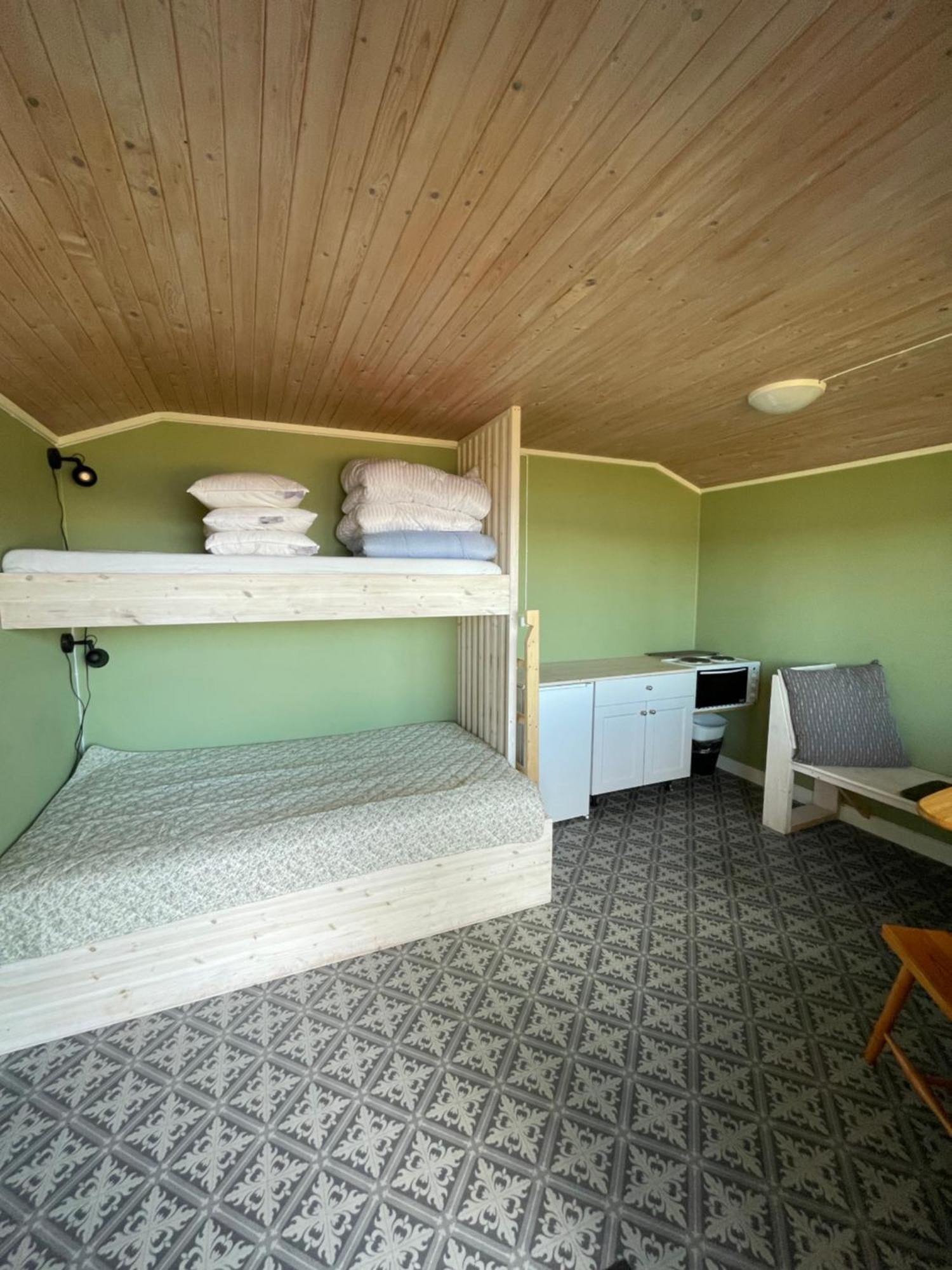 Fugelvagen, Cabins And Glamping Alvund Luaran gambar