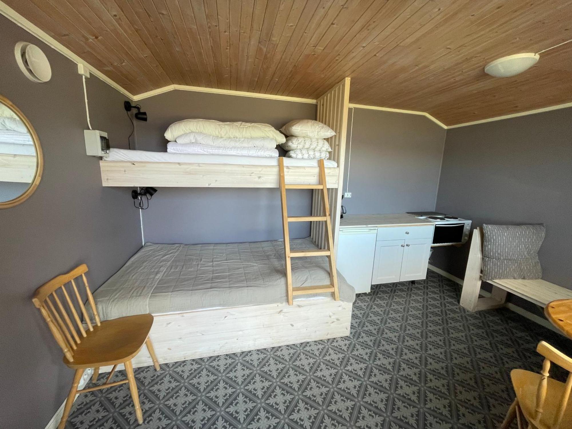 Fugelvagen, Cabins And Glamping Alvund Luaran gambar