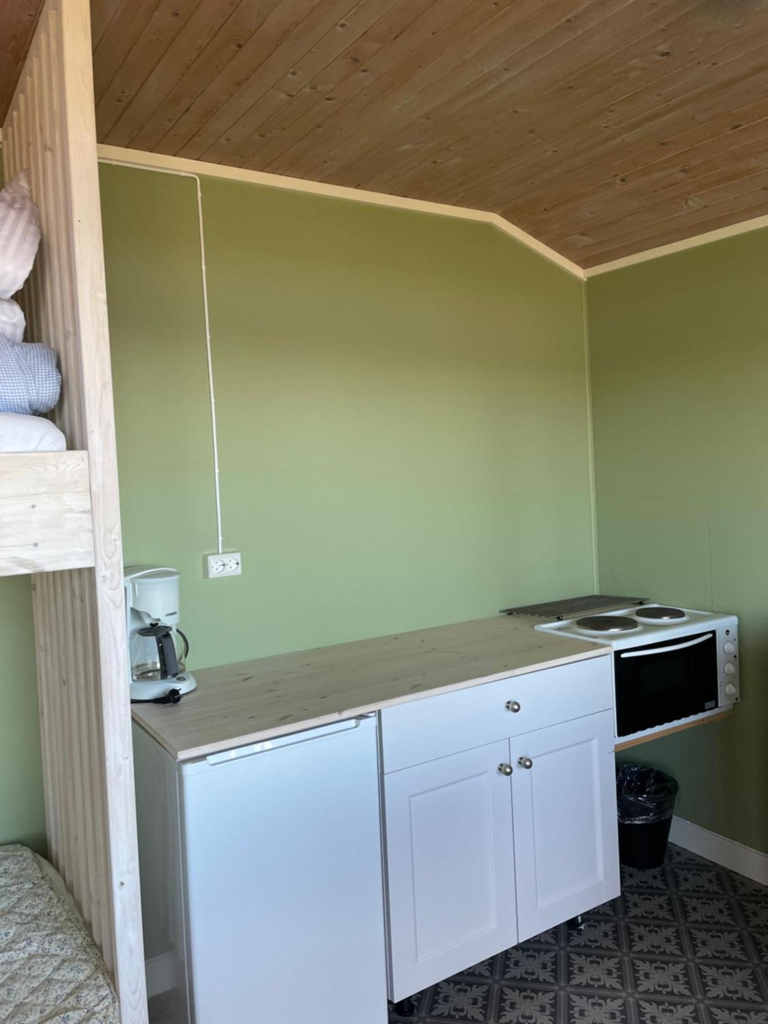 Fugelvagen, Cabins And Glamping Alvund Luaran gambar