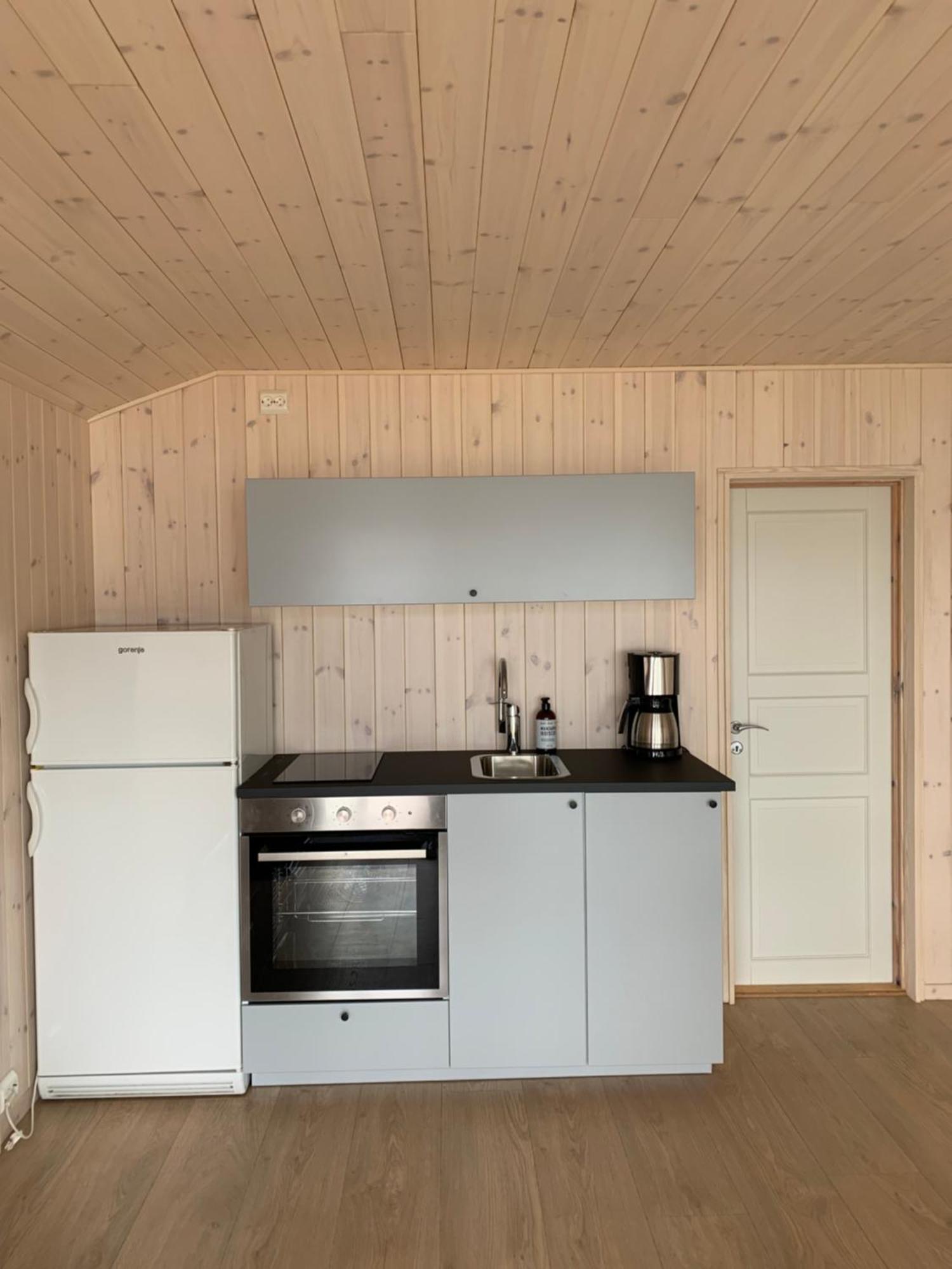 Fugelvagen, Cabins And Glamping Alvund Luaran gambar